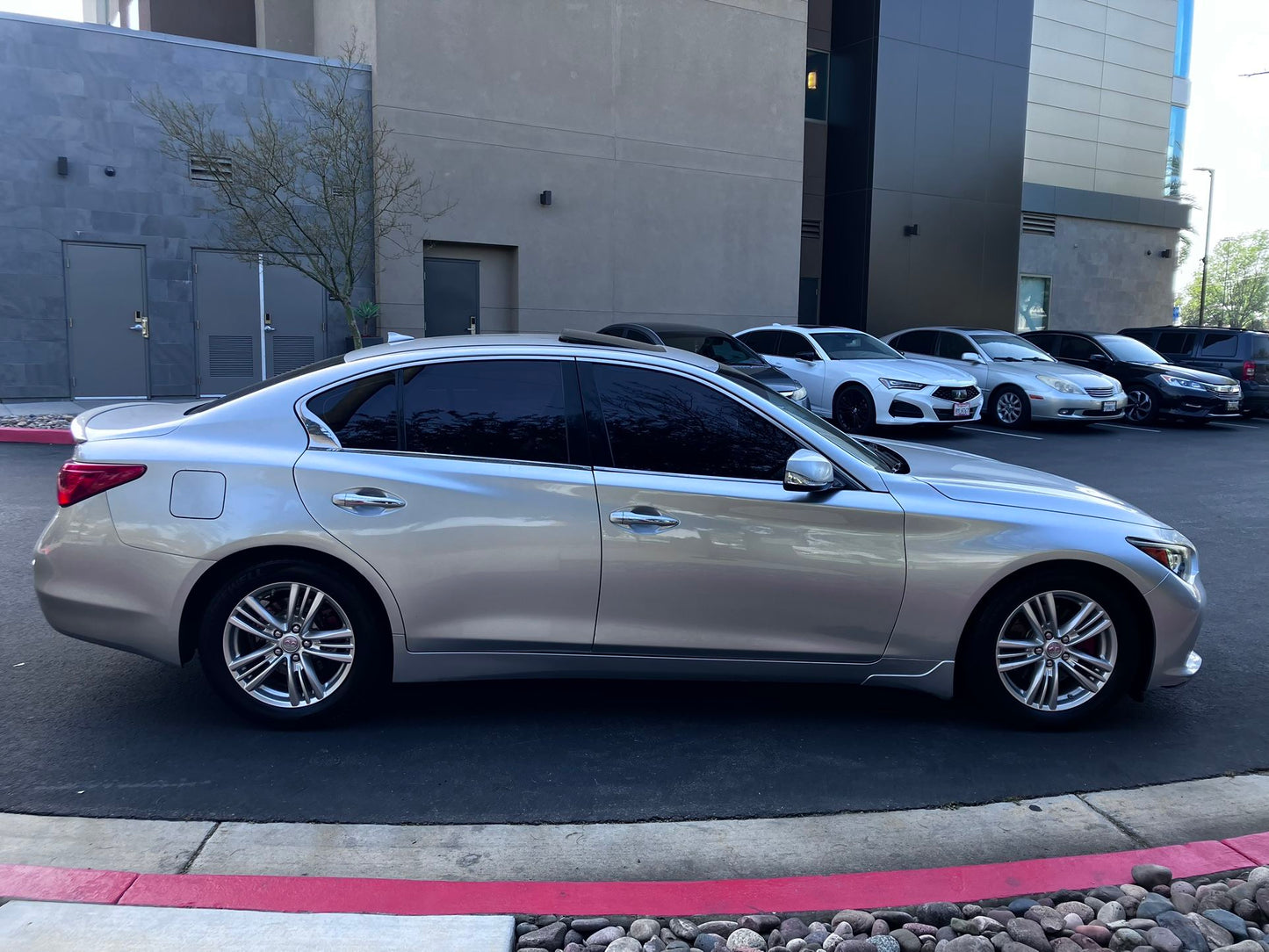 2014 INFINITI Q50 S 3.7